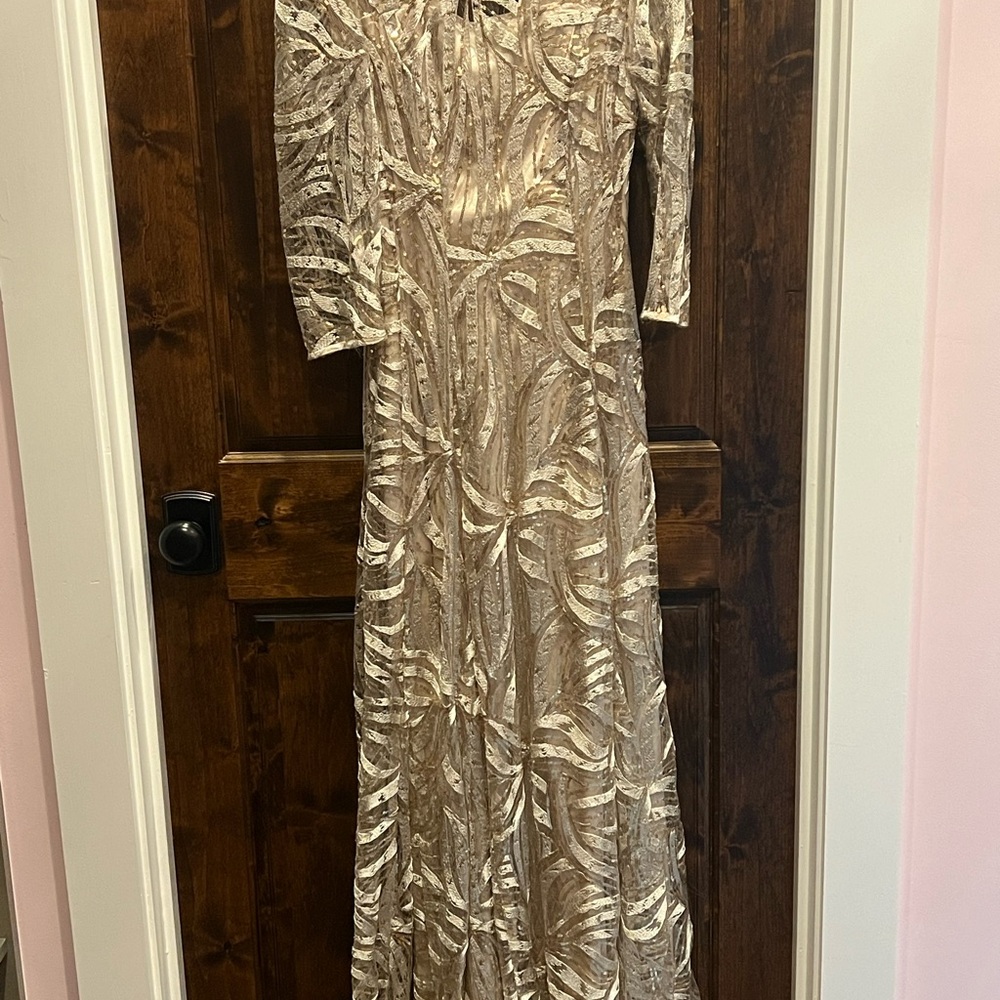 Tahari formal evening gown size 4